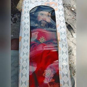 Porcelain dolls 9 of each